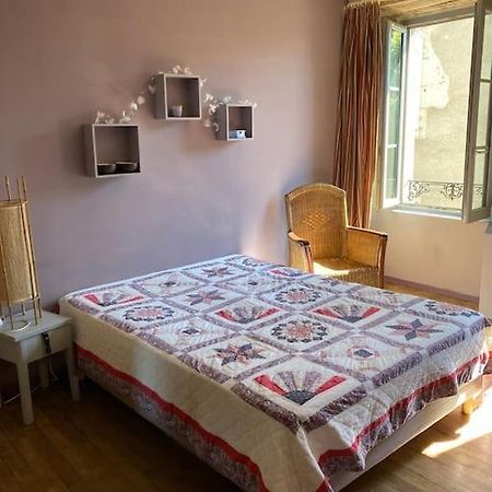 Grand Appartement Tres Clair Pres Centre Ville Argentat Bagian luar foto