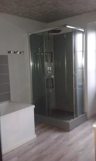 Grand Appartement Tres Clair Pres Centre Ville Argentat Bagian luar foto